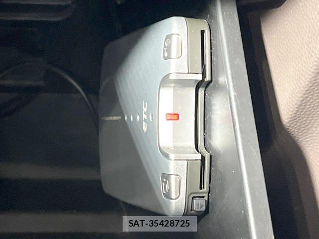 Suzuki LAPIN 2013-11 8728462-4