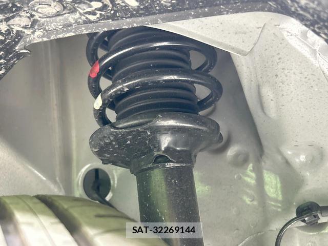 Suzuki LAPIN 2025-09 8727708-19