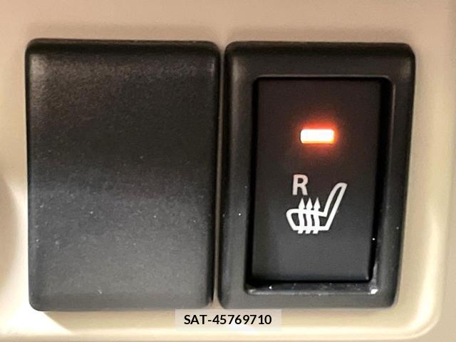 Suzuki LAPIN 2015-11 8727873-4