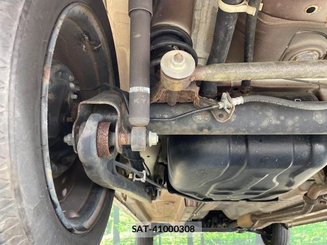 Suzuki LAPIN 2011-09 8727993-19