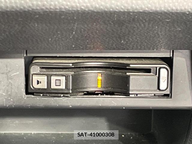 Suzuki LAPIN 2011-09 8727993-3
