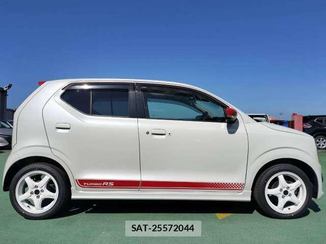 Suzuki ALTO 2015-08 8730115-18