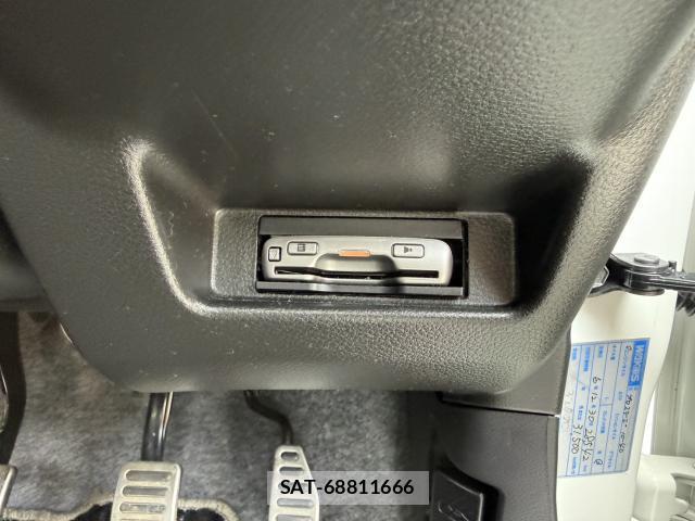 Suzuki ALTO WORKS 2019-03 8728281-9