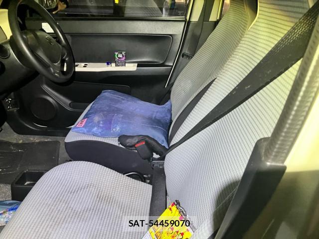 Suzuki ALTO 2015-12 8726828-14