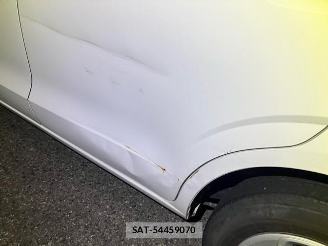 Suzuki ALTO 2015-12 8726828-16