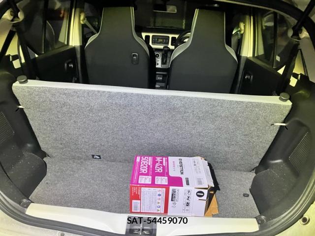Suzuki ALTO 2015-12 8726828-8