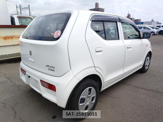 Suzuki ALTO 2021-09 8729063-2
