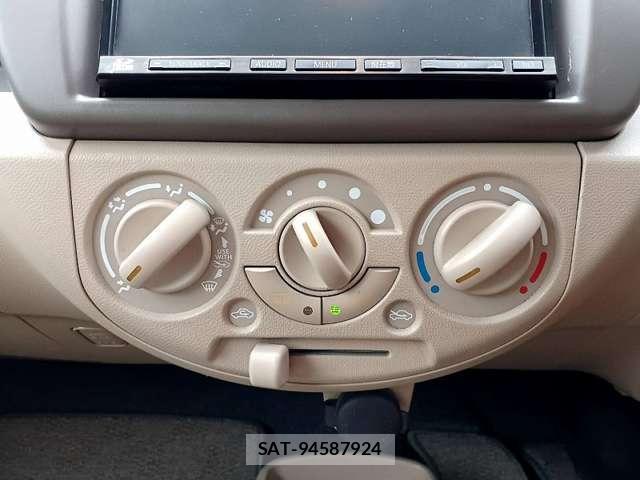 Suzuki ALTO 2012-02 8730119-8