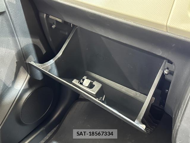 Suzuki ALTO 2019-07 8730468-11