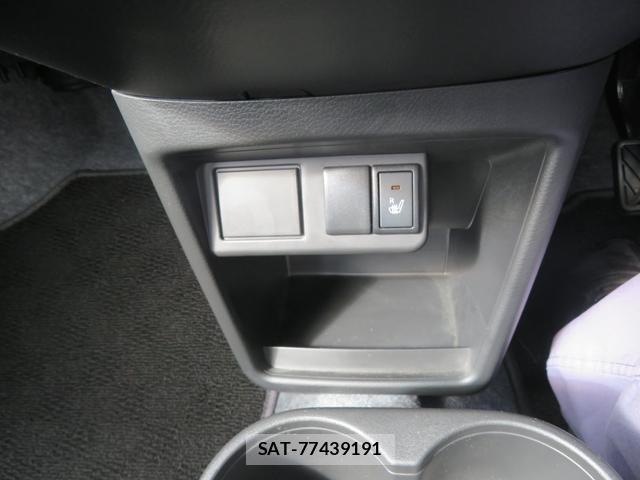 Suzuki ALTO 2019-03 8731287-17