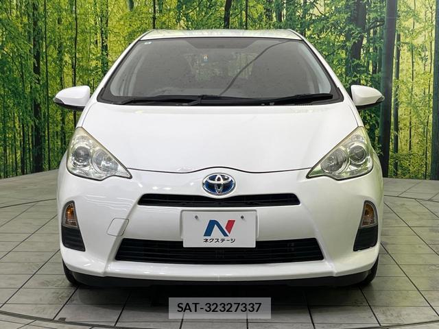 Toyota AQUA 2012-05 8725772-13