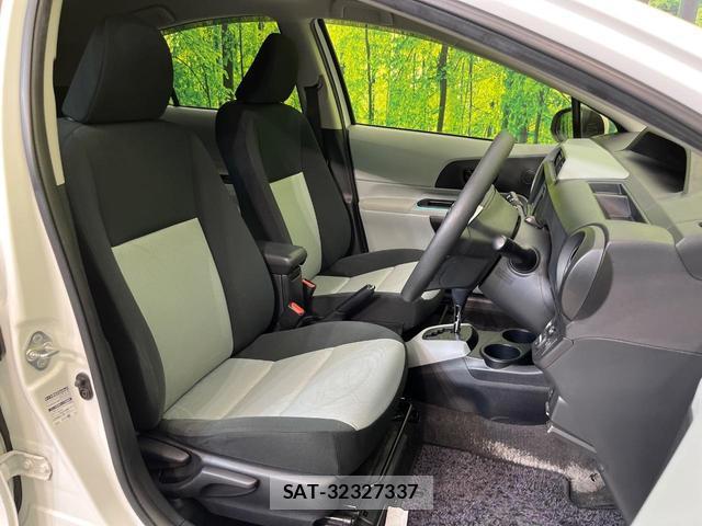 Toyota AQUA 2012-05 8725772-7