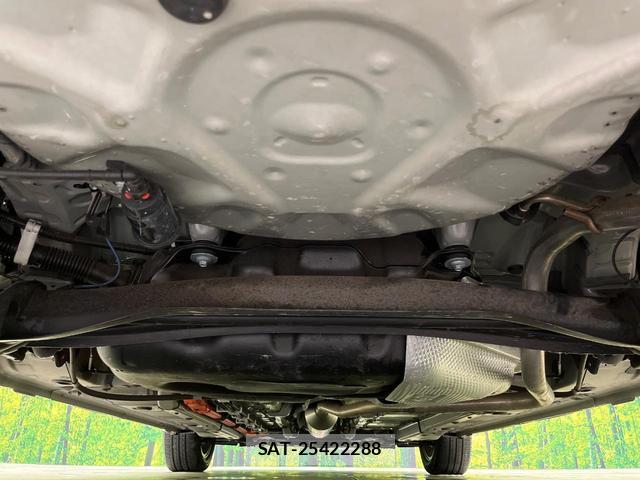 Toyota AQUA 2023-03 8725795-18