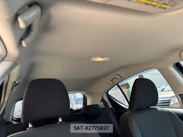 Toyota AQUA 2016-10 8725839-16