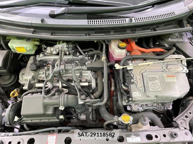 Toyota AQUA 2014-01 8726041-17