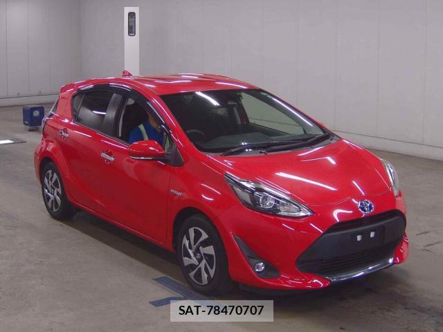 Toyota AQUA 2019-10 8726269-0