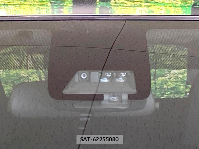 Toyota AQUA 2018-01 8726288-4