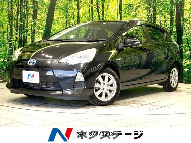 Toyota AQUA 2014-03 8726293-0