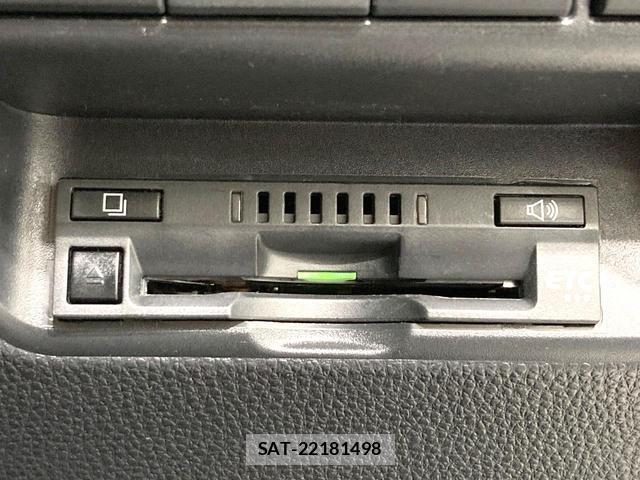Toyota AQUA 2023-02 8726295-7