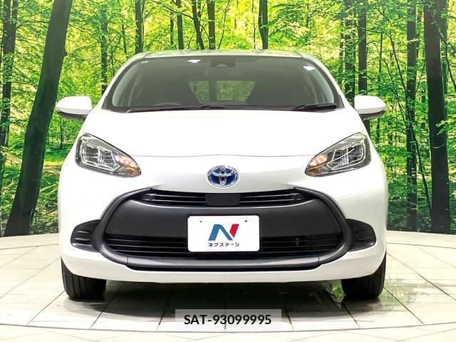 Toyota AQUA 2023-08 8726303-13