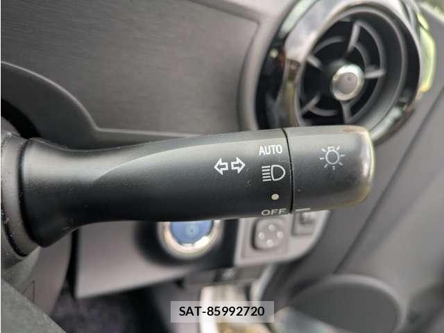 Toyota AQUA 2015-03 8726467-14