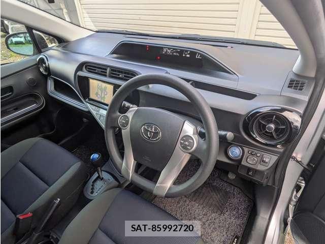 Toyota AQUA 2015-03 8726467-7