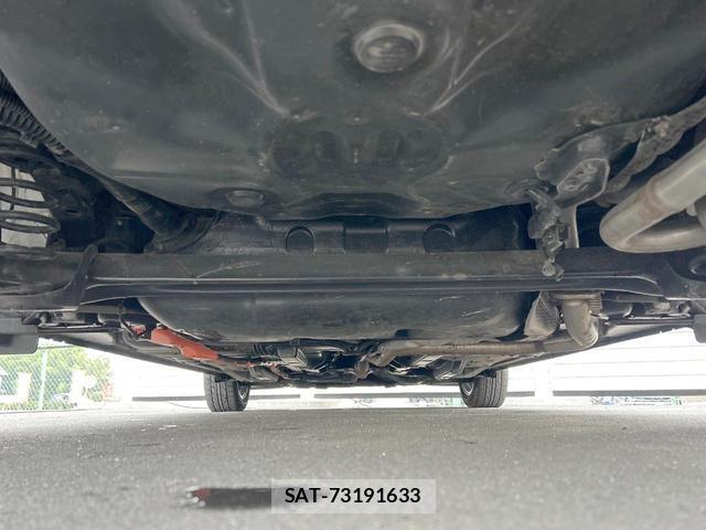 Toyota AQUA 2019-09 8726745-19