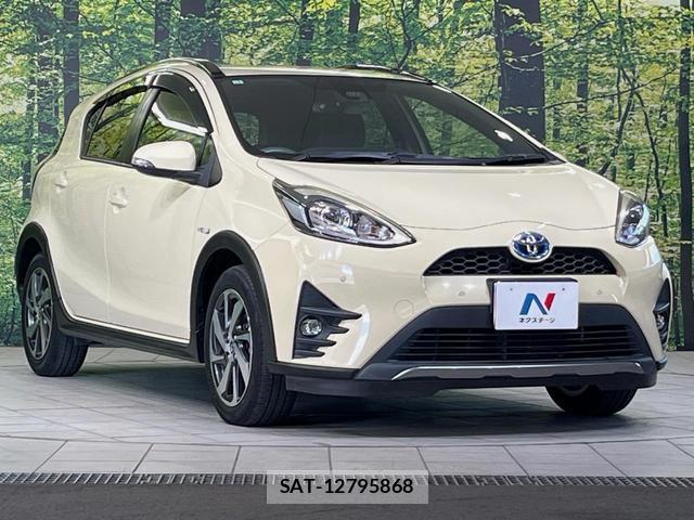 Toyota AQUA 2019-01 8726824-15