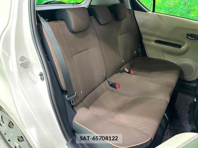 Toyota AQUA 2013-07 8726858-10