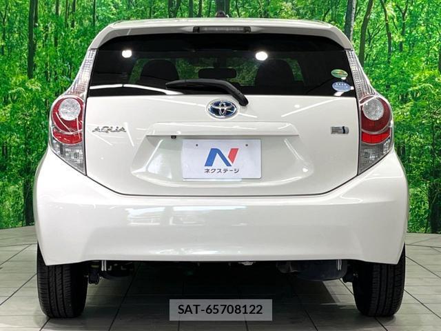 Toyota AQUA 2013-07 8726858-16