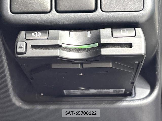 Toyota AQUA 2013-07 8726858-4