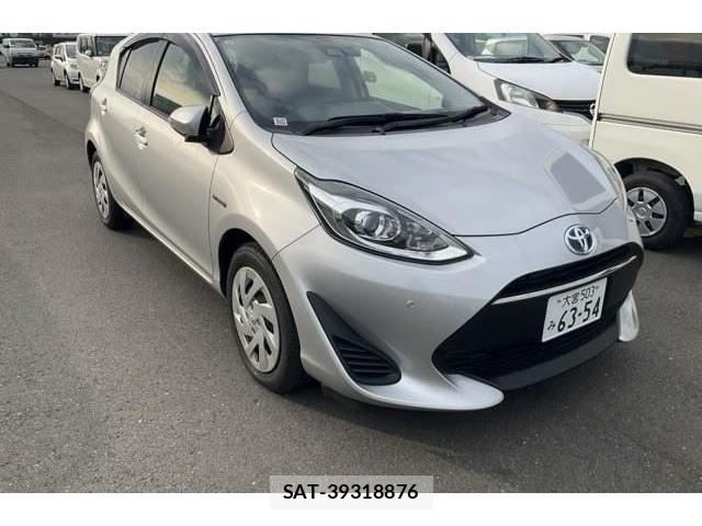 Toyota AQUA 2018-11 8726930-0