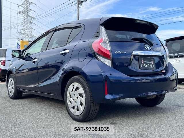 Toyota AQUA 2019-03 8726964-15