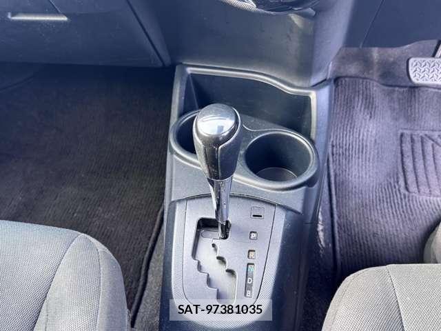Toyota AQUA 2019-03 8726964-2