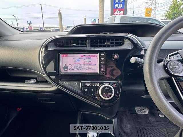 Toyota AQUA 2019-03 8726964-4