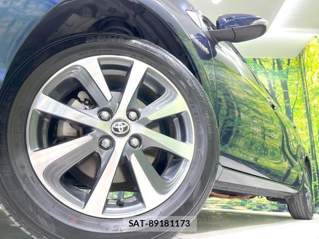 Toyota AQUA 2018-07 8727049-12