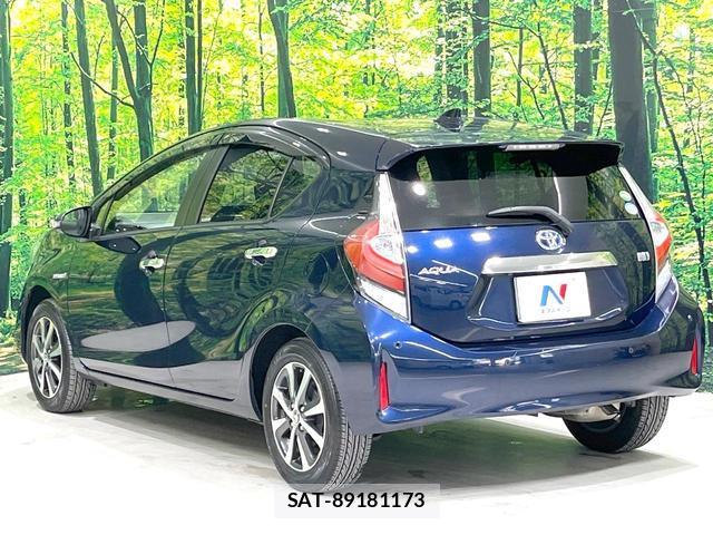 Toyota AQUA 2018-07 8727049-16