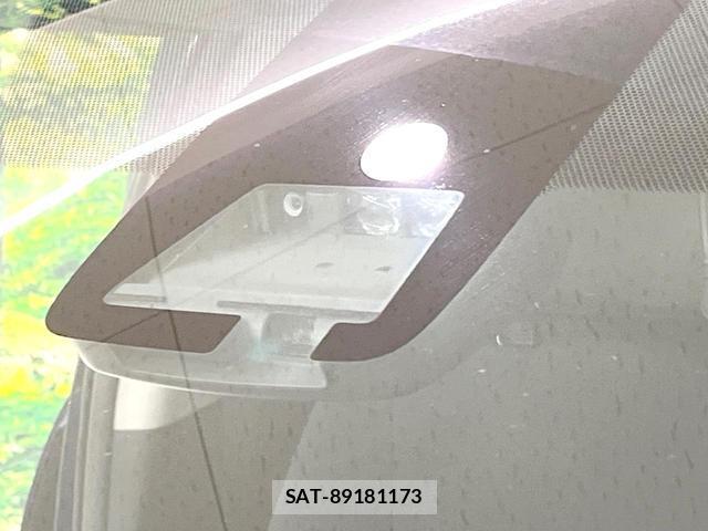 Toyota AQUA 2018-07 8727049-4