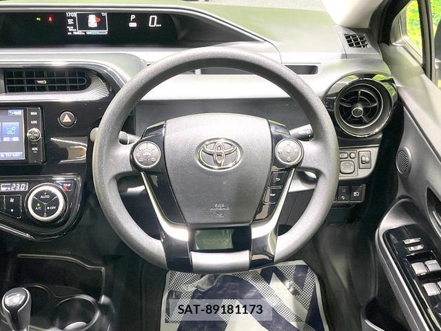 Toyota AQUA 2018-07 8727049-7