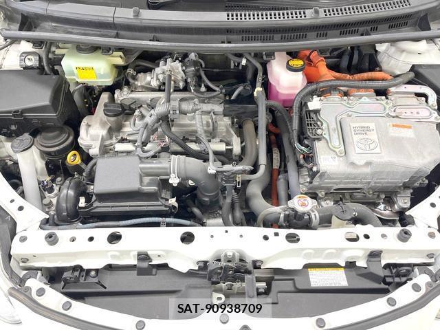 Toyota AQUA 2017-01 8727053-17