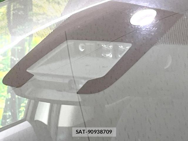 Toyota AQUA 2017-01 8727053-2