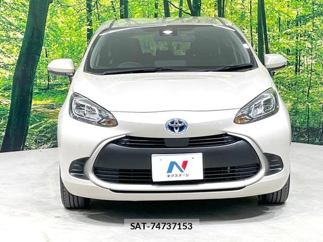 Toyota AQUA 2021-10 8727061-13