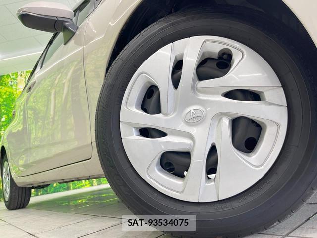 Toyota AQUA 2025-07 8727105-12