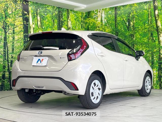 Toyota AQUA 2025-07 8727105-16