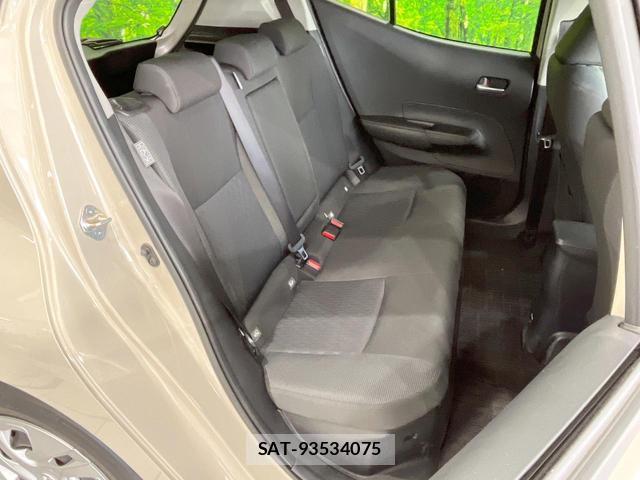 Toyota AQUA 2025-07 8727105-8