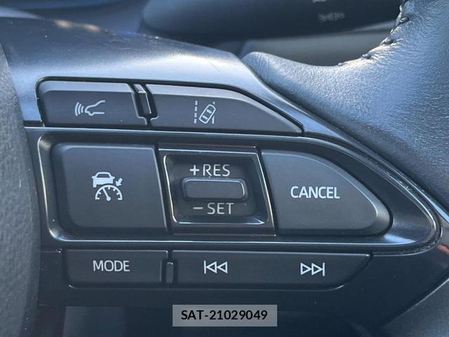 Toyota AQUA 2024-06 8727226-5