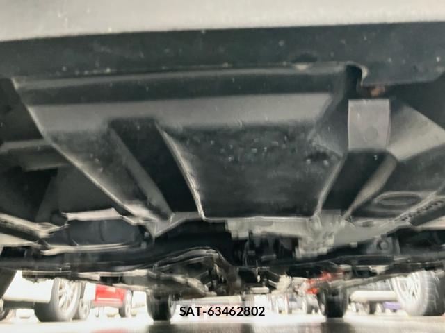 Toyota AQUA 2015-11 8727344-2