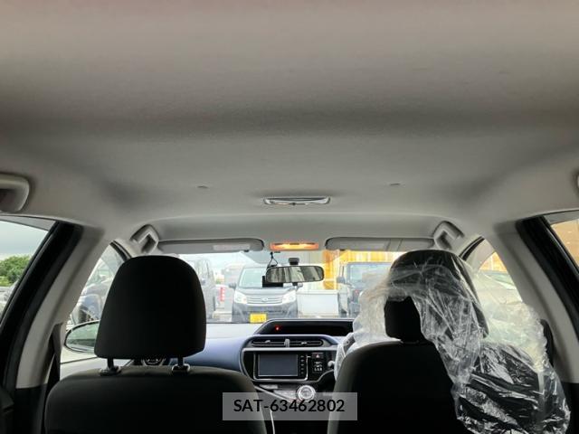 Toyota AQUA 2015-11 8727344-9