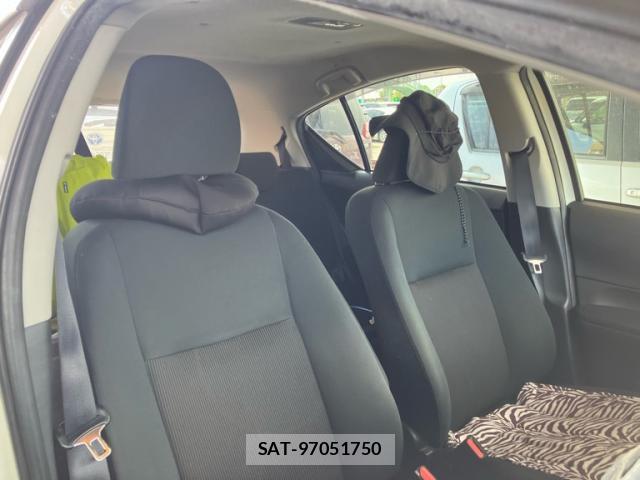 Toyota AQUA 2016-07 8727353-6