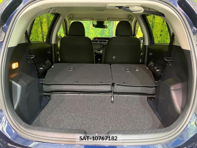 Toyota AQUA 2017-03 8728095-10